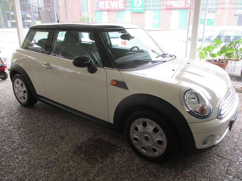 Gebraucht Mini Cooper Chili 120 PS (88 kW) 2007 Weiß Kleinwagen