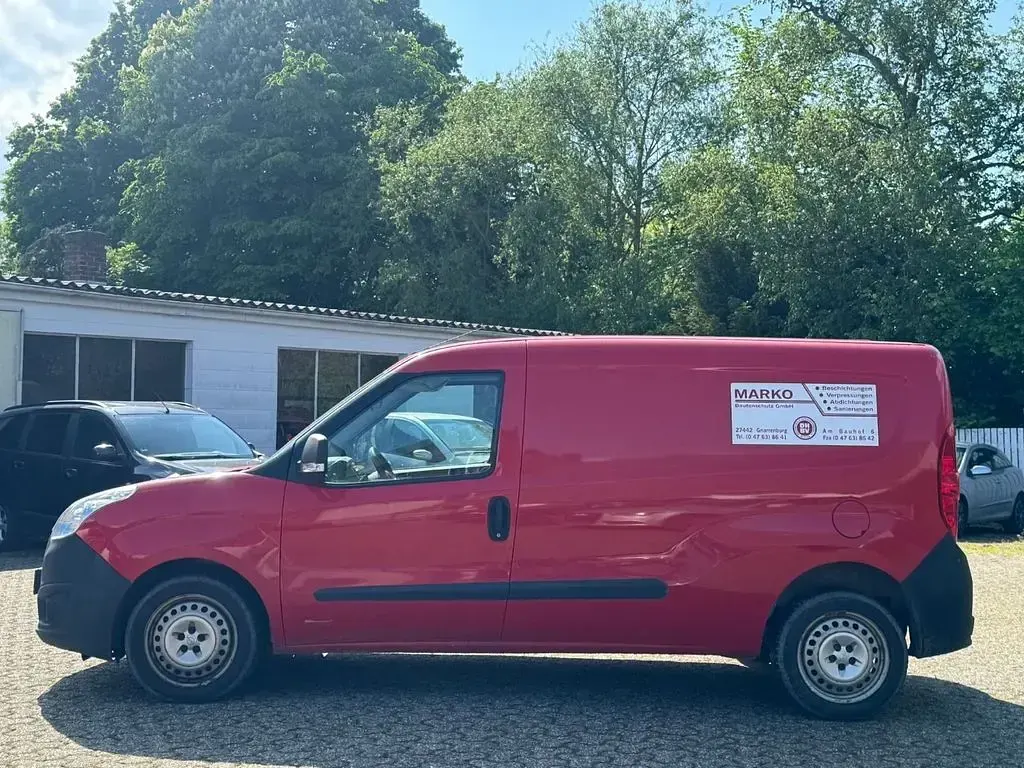 Gebraucht Opel Combo 90 PS (66 kW) 2013 Rot Van / Kleinbus