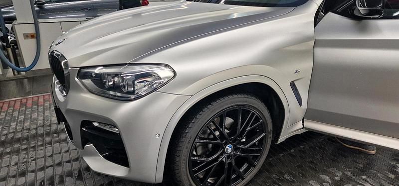 Schwarz Gebraucht 2018 BMW X4 SUV | 28.850 € (Superpreis) - Bild 1/4