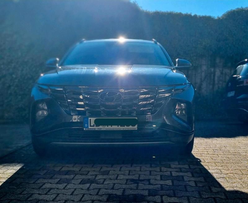 Gebraucht Hyundai Tucson 150 PS (110 kW) 2023 Grau SUV