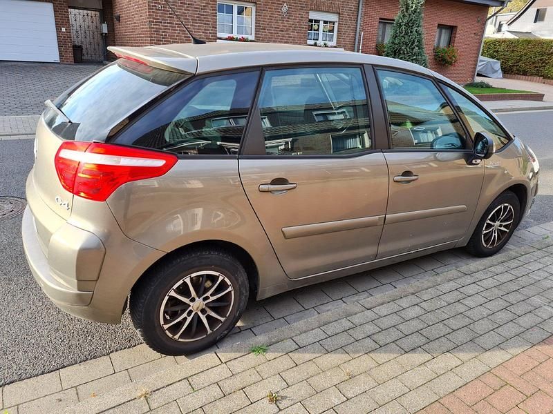 Braun Gebraucht 2007 Citroën C4 Picasso Van / Kleinbus | 1.750 € (Fairer Preis) - Bild 1/3
