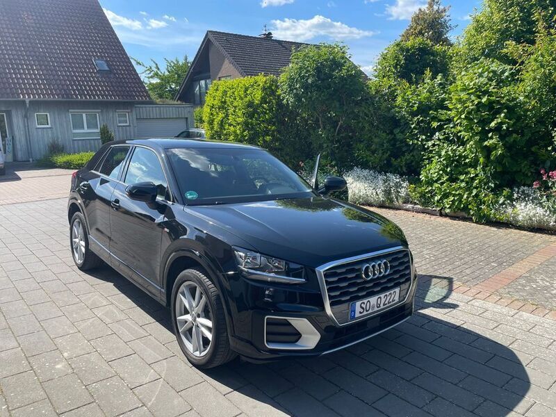 Schwarz Gebraucht 2019 Audi Q2 Sport SUV | 19.900 € (Superpreis) - Bild 1/4