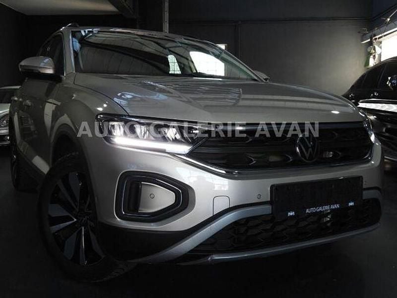 Gebraucht VW T-Roc Move 110 PS (80 kW) 2023 Silber SUV