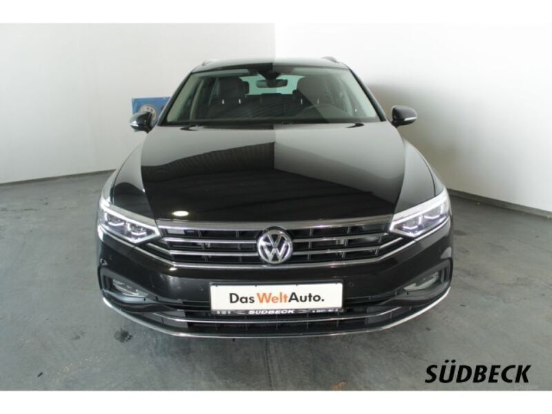 Gebraucht VW Passat Elegance 190 PS (139 kW) 2020 Deep black perleffekt (metallic) Kombi
