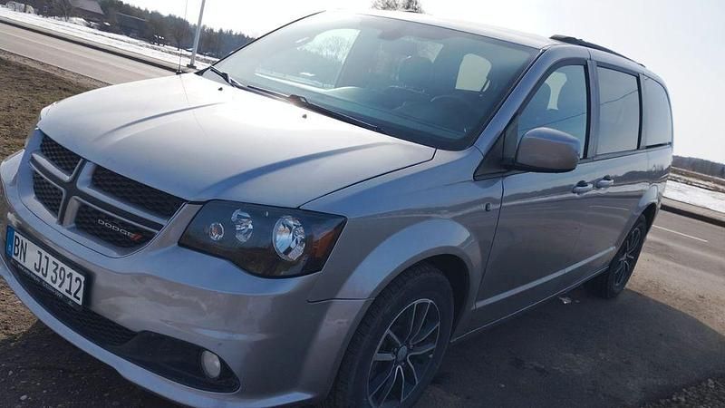 Gebraucht Dodge Grand Caravan 286 PS (210 kW) 2018 Grau Van / Kleinbus