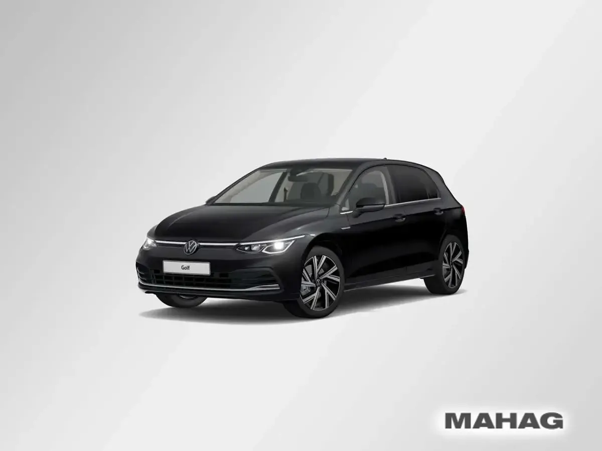 Gebraucht VW Golf VIII Style 190 PS (139 kW) 2022 Deep black perleffekt Limousine