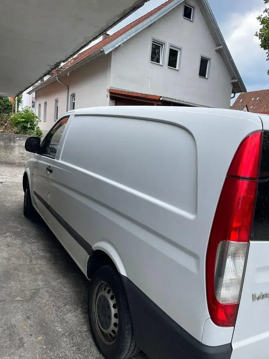 Gebraucht Mercedes Vito 116 PS (85 kW) 2008 Weiß Van