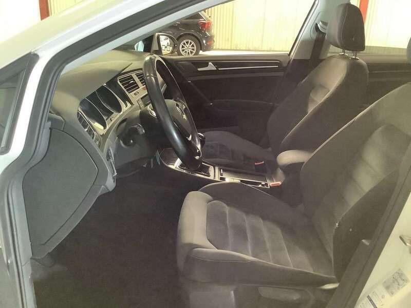 Weiß Gebraucht 2014 VW Golf VII Limousine | 11.299 € (Fairer Preis) - Bild 1/4