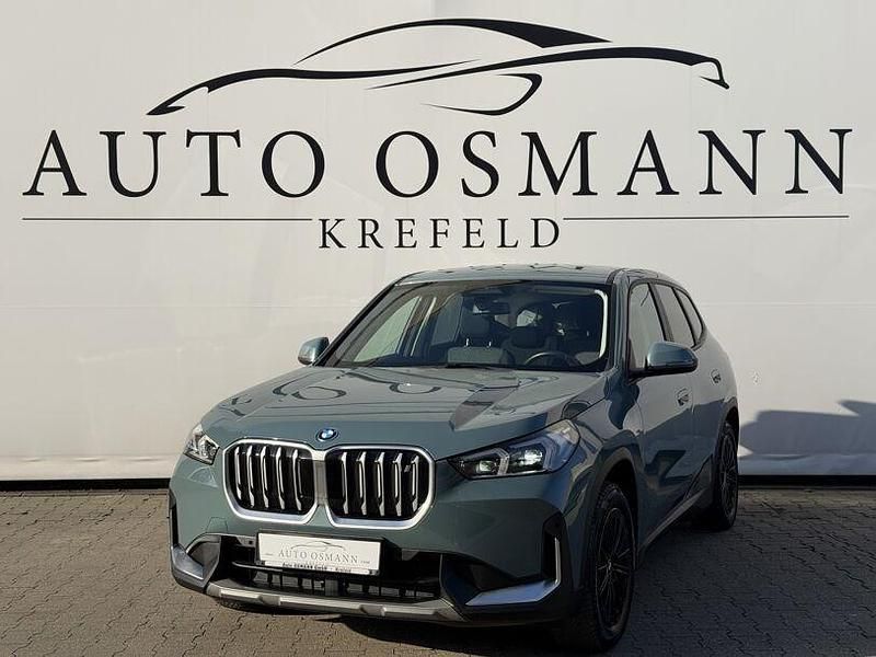 Gebraucht BMW iX1 230 kW (313 PS) 2023 Cape york gruen metallic SUV