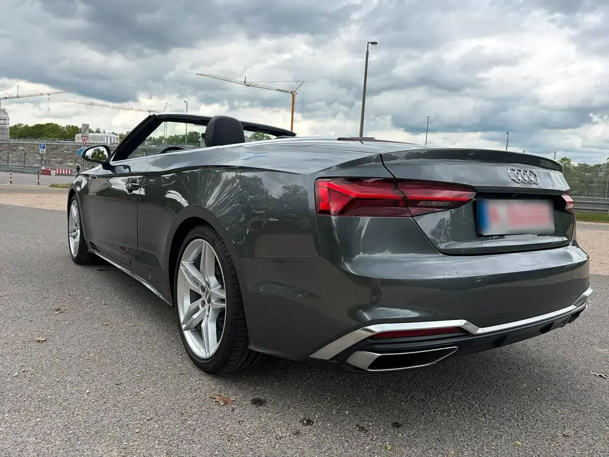 Gebraucht Audi A5 Cabriolet 190 PS (139 kW) 2020 Grau Cabrio