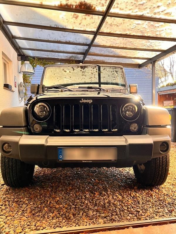 Schwarz Gebraucht 2016 Jeep Wrangler Rubicon SUV | 29.600 € - Bild 1/4