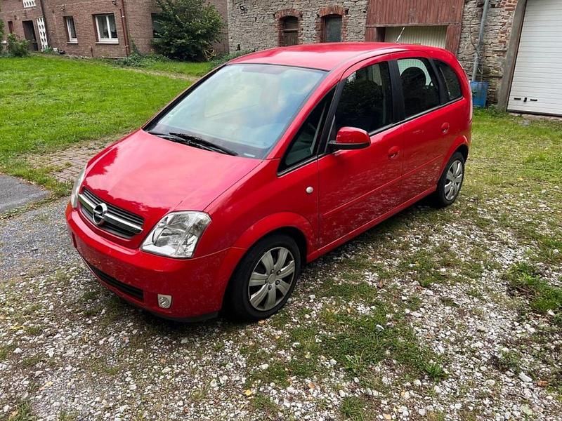 Rot Gebraucht 2005 Opel Meriva Van / Kleinbus | 950 € (Superpreis) - Bild 1/4