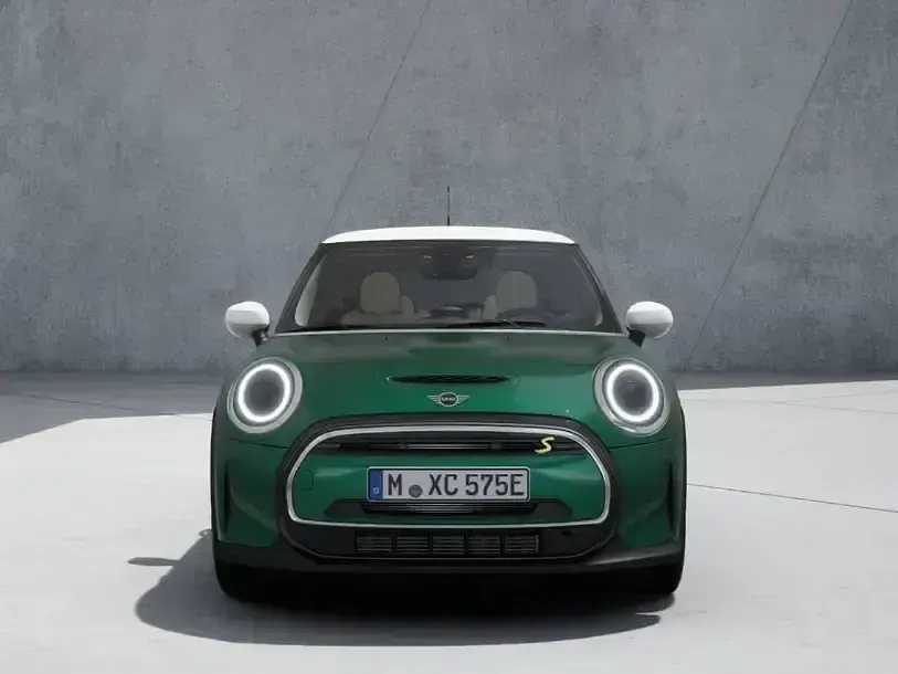 Gebraucht Mini Cooper SE Classic 135 kW (184 PS) 2023 Grün Kleinwagen