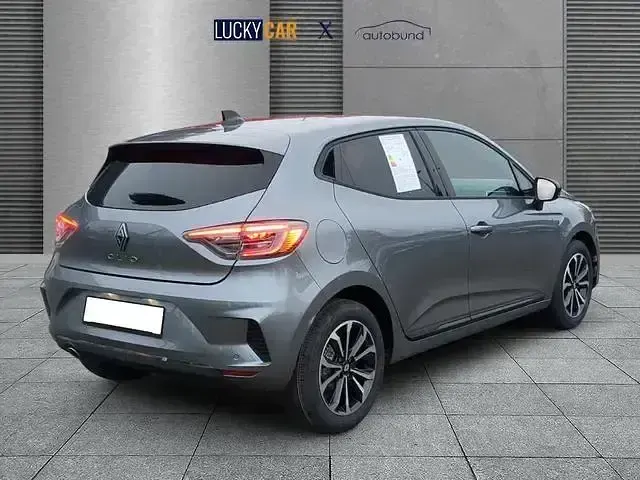 Neu Renault Clio V Techno 90 PS (66 kW) 2025 Dolomitgrau Kleinwagen