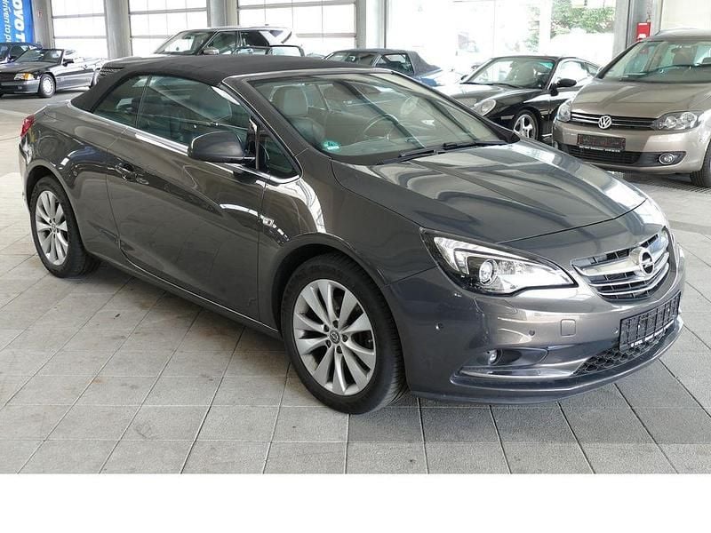 Grau Gebraucht 2016 Opel Cascada Innovation Cabrio | 8.500 € (Superpreis) - Bild 1/4