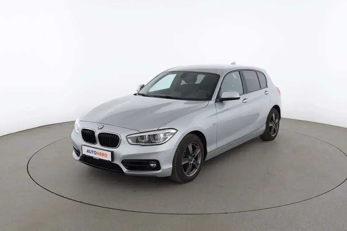 Gebraucht BMW 118 Sport Line 150 PS (110 kW) 2017 Limousine