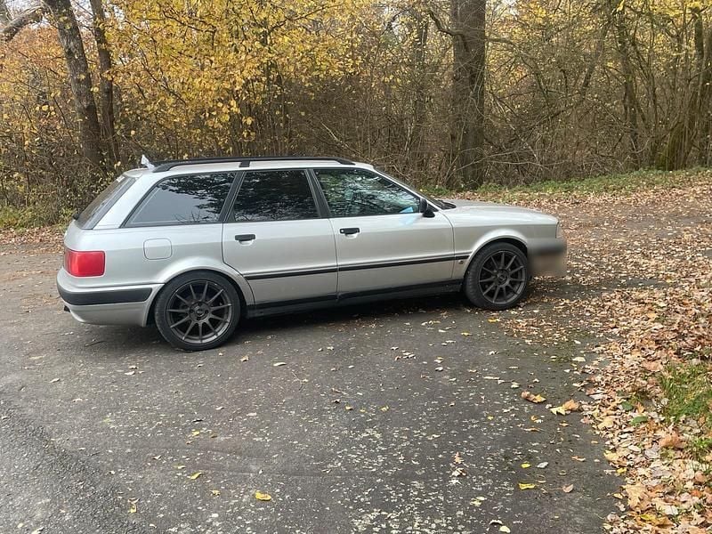 Gebraucht Audi 80 90 PS (66 kW) 1994 Silber Kombi