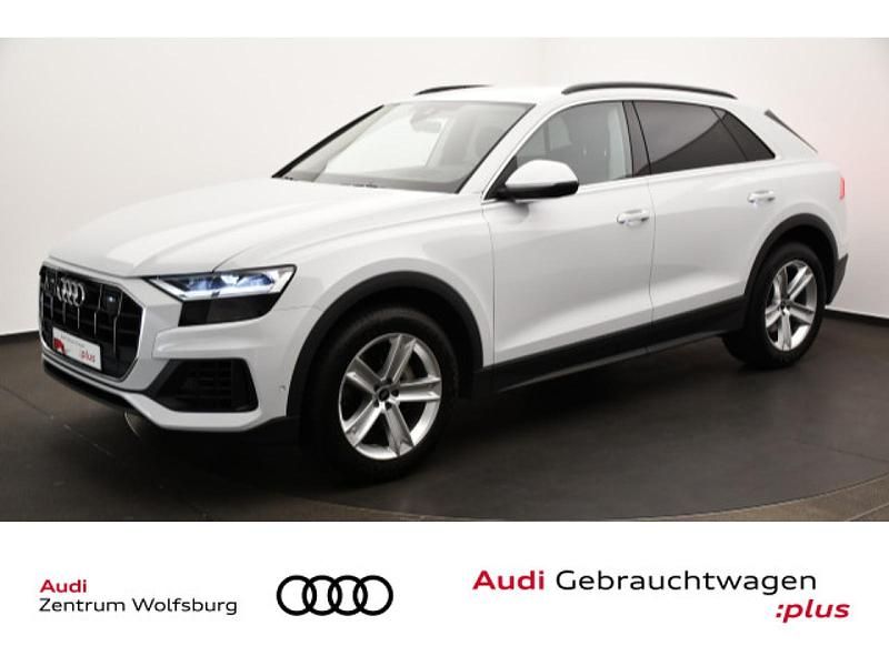 Gletscherweiß metallic (metallic) Gebraucht 2023 Audi Q8 Ambiente SUV | 60.490 € (Guter Preis) - Bild 1/3
