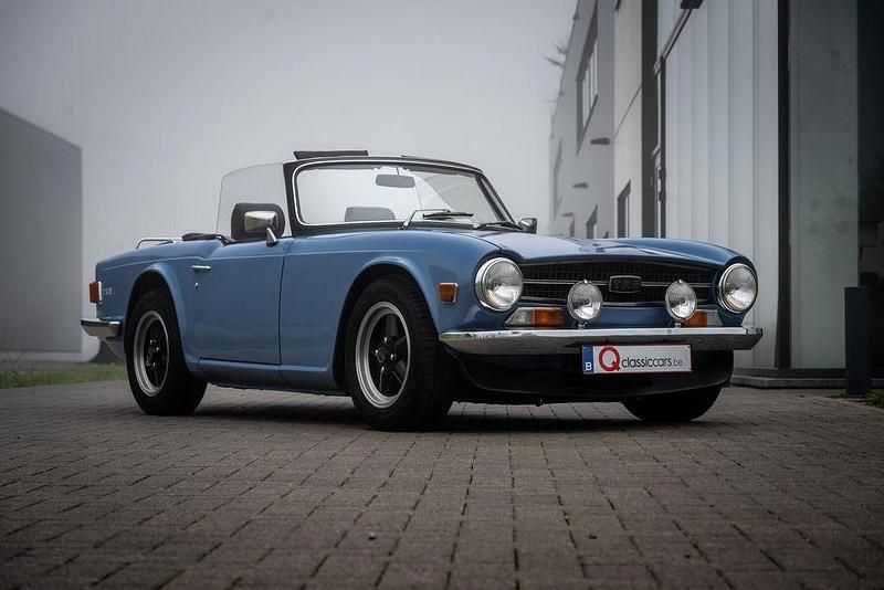 Braun Gebraucht 1970 Triumph TR6 Cabrio | 35.000 € - Bild 1/4