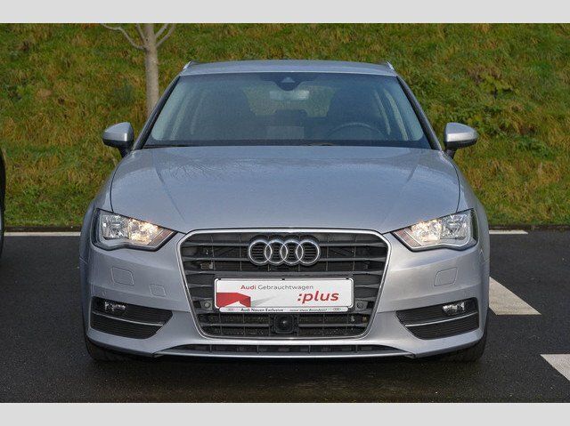 Gebraucht Audi A3 Sportback Ambition 110 PS (80 kW) 2016 Silber metallic Kleinwagen