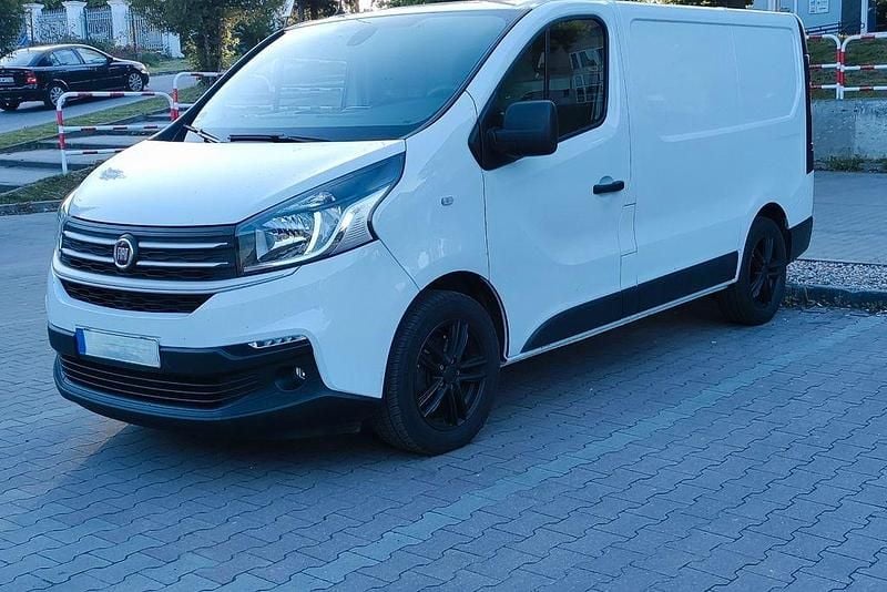 Weiß Gebraucht 2021 Fiat Talento Basis Van | 17.950 € (Guter Preis) - Bild 1/4