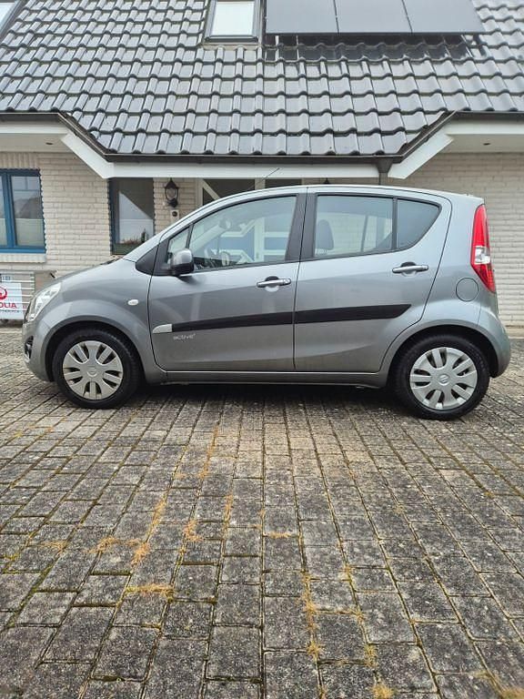 Gebraucht Suzuki Splash Active+ 94 PS (69 kW) 2013 Grau Kleinwagen