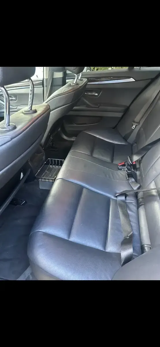 Gebraucht BMW 520 184 PS (135 kW) 2012 Grau Limousine