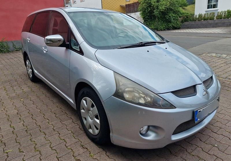 Gebraucht Mitsubishi Grandis Intense 165 PS (121 kW) 2004 Silber Van / Kleinbus