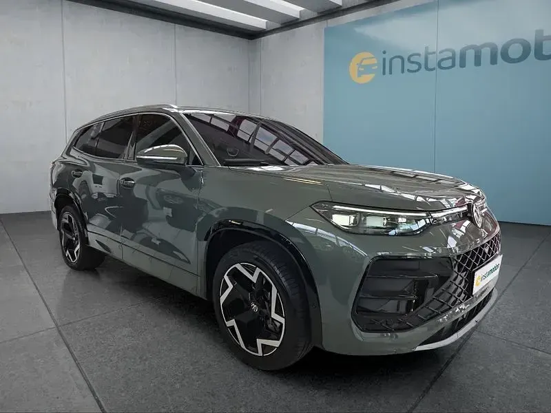 Gebraucht VW Tayron 272 PS (200 kW) 2025 Grün SUV