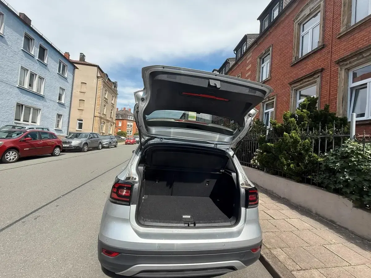 Gebraucht VW T-Cross 110 PS (80 kW) 2022 Silber SUV