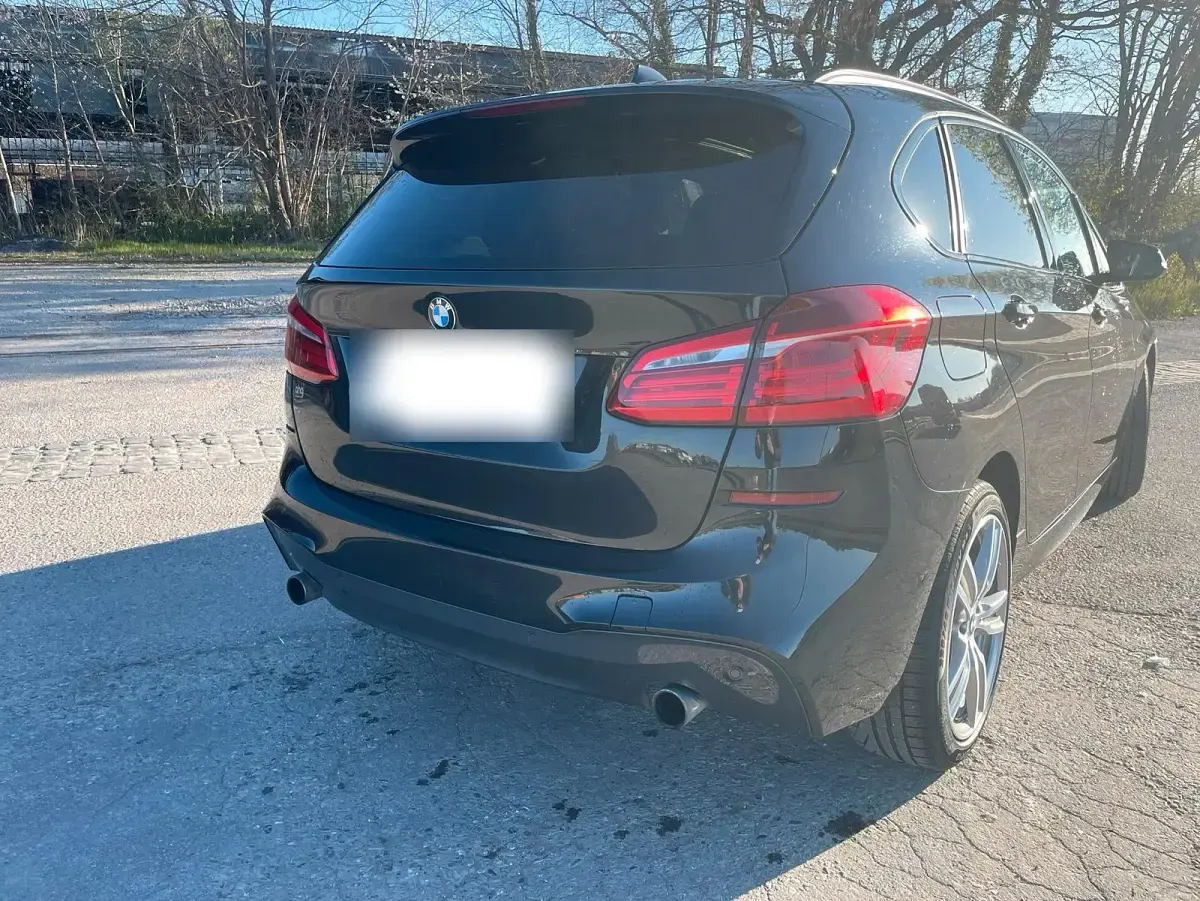Gebraucht BMW 225 230 PS (169 kW) 2014 Schwarz Kombi