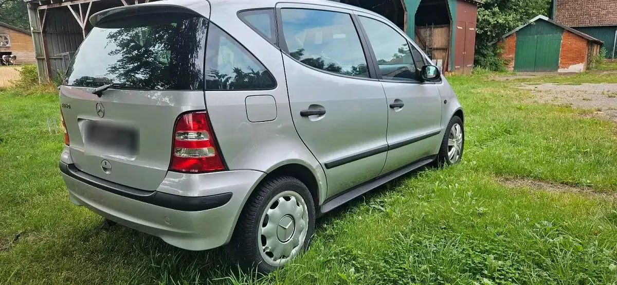 Gebraucht Mercedes A160 102 PS (75 kW) 2004 Silber Limousine