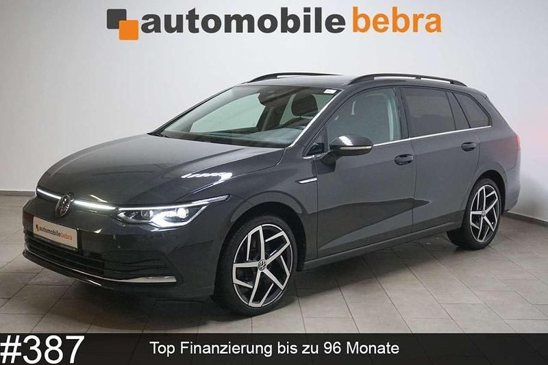 Gebraucht VW Golf VIII Style 150 PS (110 kW) 2021 Uranograu Kombi