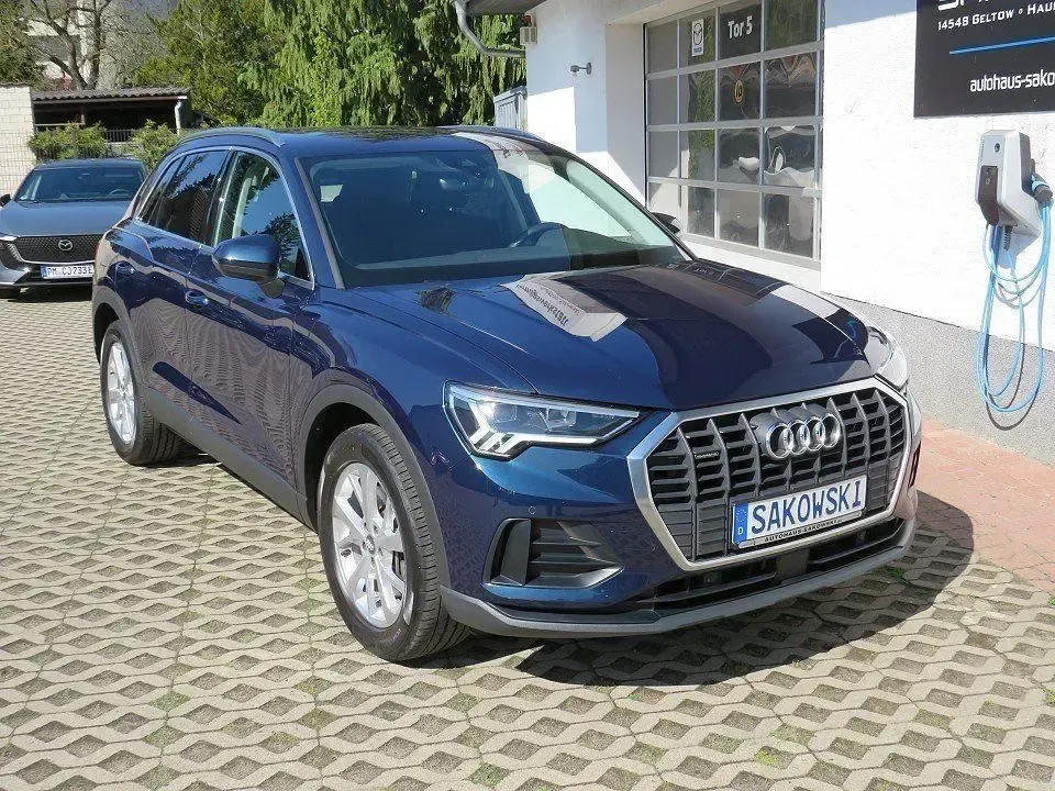 Gebraucht Audi Q3 190 PS (139 kW) 2020 Kosmosblau metallic SUV