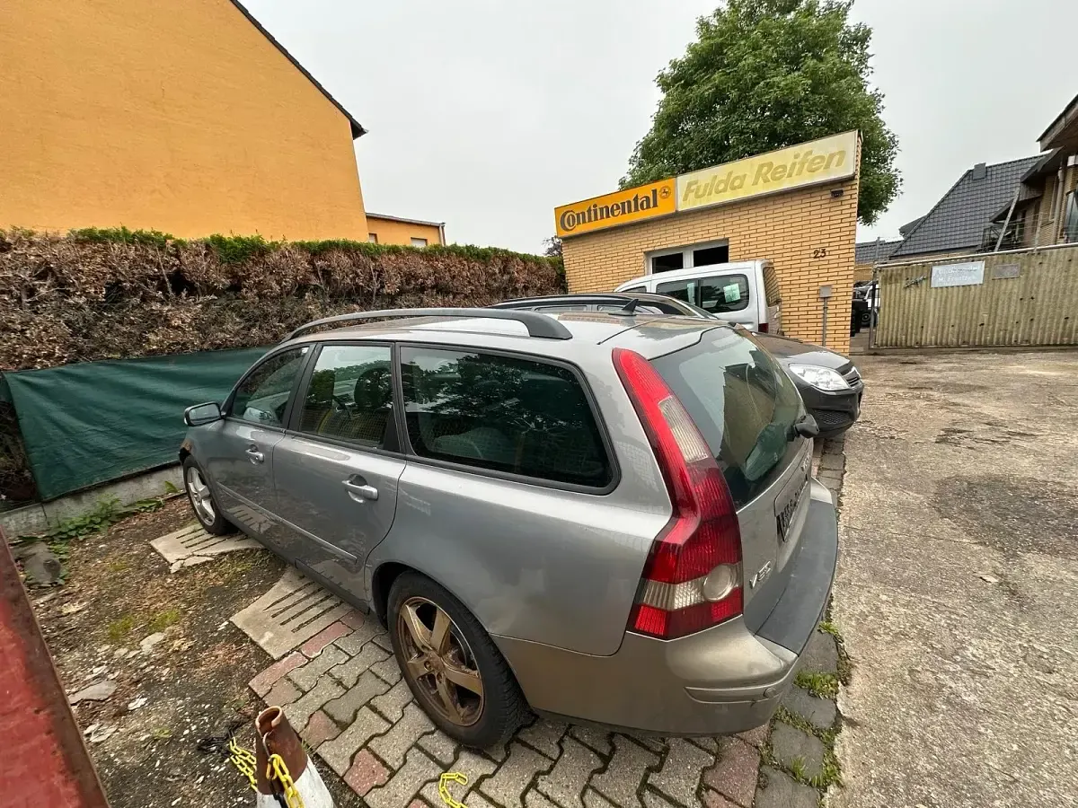 Gebraucht Volvo V50 136 PS (100 kW) 2004 Grau Kombi