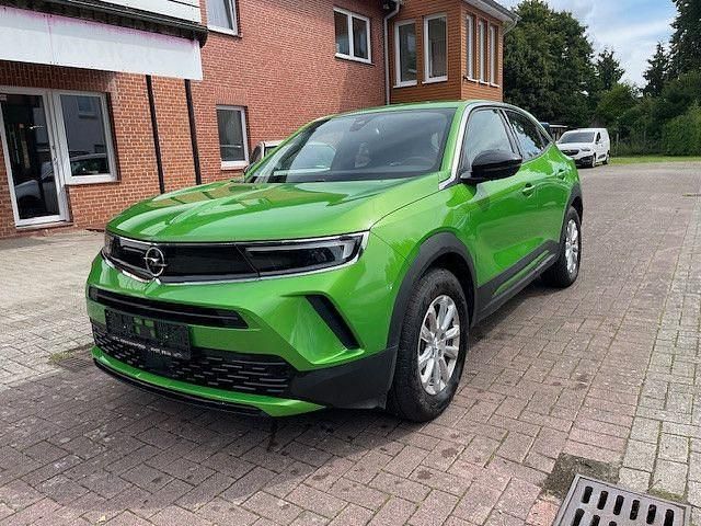 Grün Gebraucht 2021 Opel Mokka-e Basis SUV | 16.100 € (Superpreis) - Bild 1/4