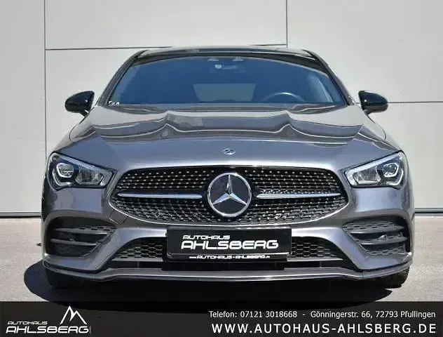 Gebraucht Mercedes CLA200 AMG 163 PS (119 kW) 2020 Mountaingrau  met. (metallic) Kombi
