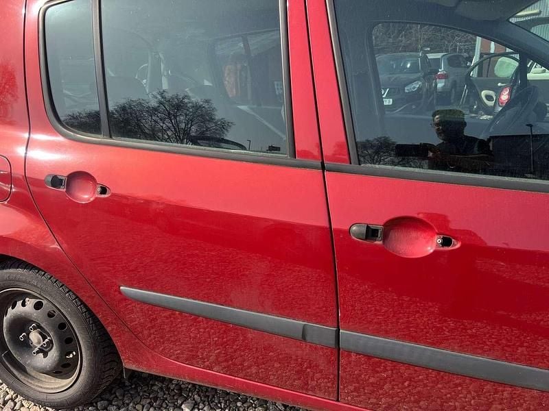 Gebraucht Renault Modus 75 PS (55 kW) 2007 Rot Van / Kleinbus