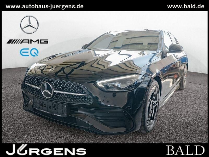Schwarz metalliclack obsidianschwarz Gebraucht 2025 Mercedes C180 AMG Limousine | 46.880 € (Teuer) - Bild 1/4