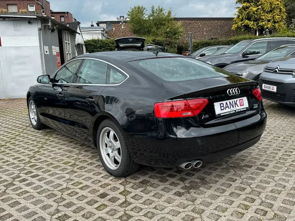 Second-hand Audi A5 136 CP (100 kW) 2015 Negru Coupe