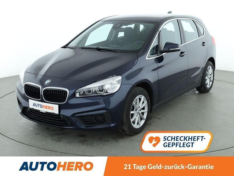 Blau Gebraucht 2017 BMW 218 Active Tourer Basis Van / Kleinbus | 16.270 € (Fairer Preis) - Bild 1/3