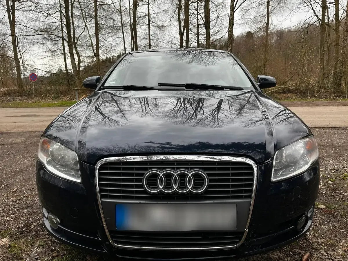 Second-hand Audi A4 140 CP (102 kW) 2006 Albastru Berlinǎ