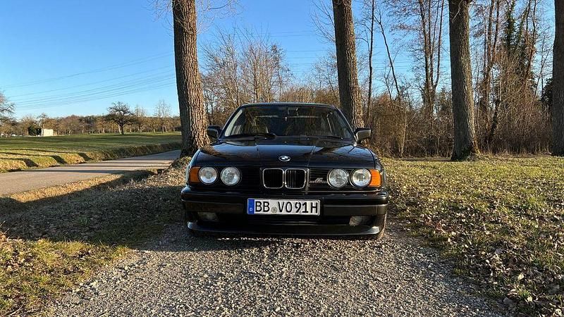 Gebraucht BMW 535 211 PS (155 kW) 1991 Schwarz Limousine