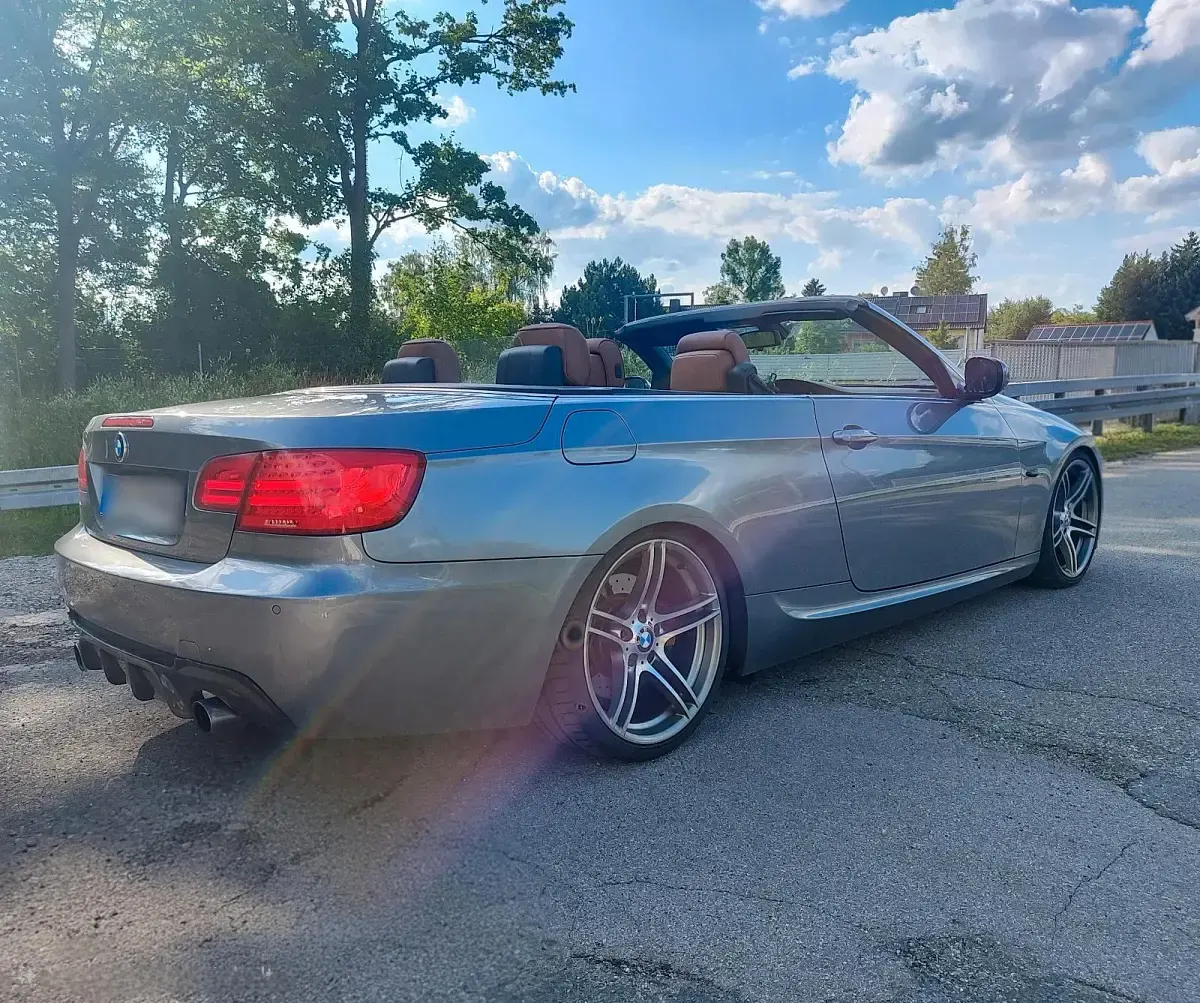 Gebraucht BMW 335 Cabriolet Performance 350 PS (257 kW) 2010 Grau Cabrio