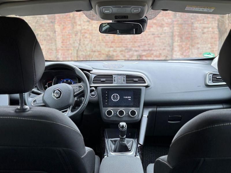 Gebraucht Renault Kadjar 140 PS (102 kW) 2019 Rot SUV