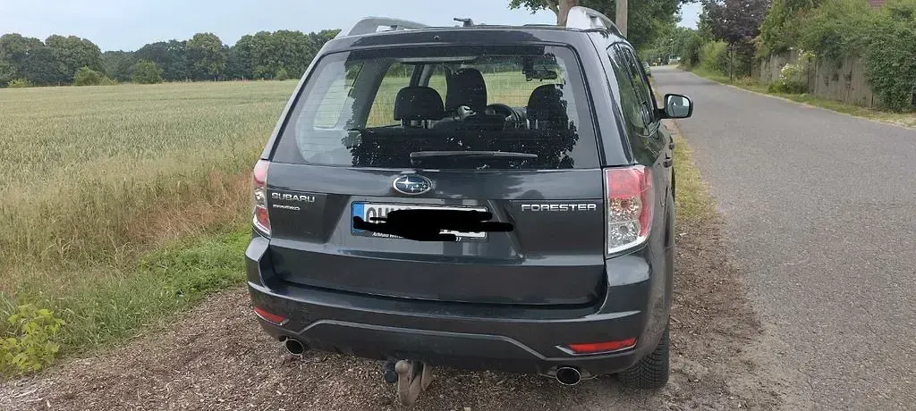 Gebraucht Subaru Forester 150 PS (110 kW) 2013 Grau SUV