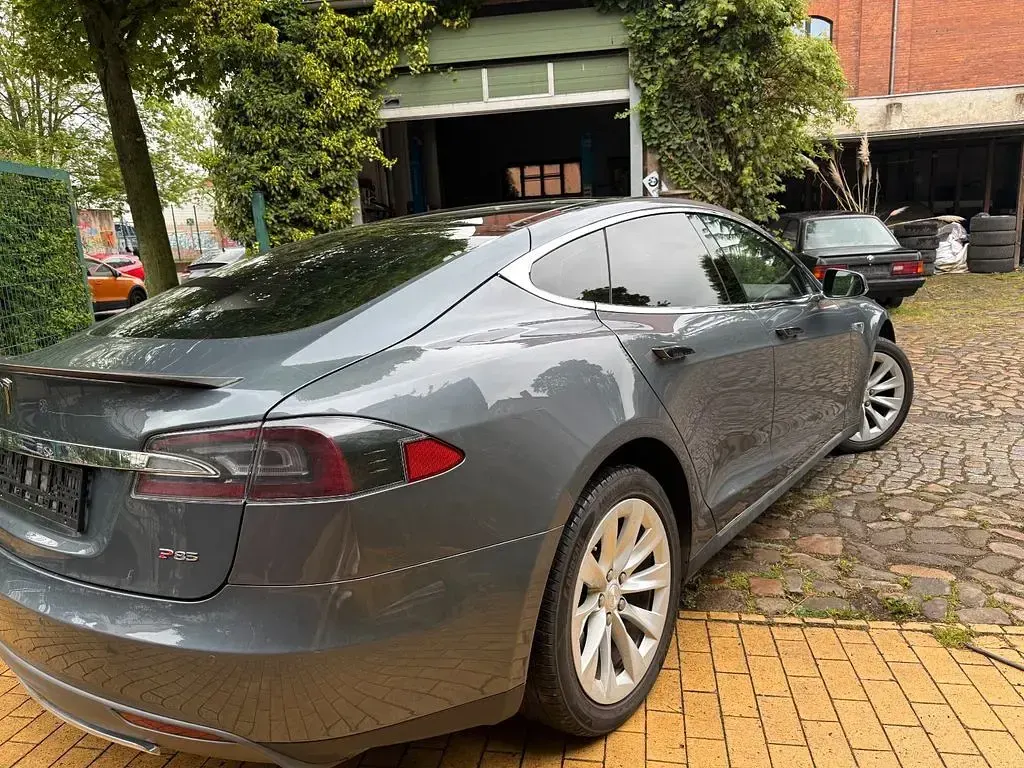 Brugt Tesla Model S 309 kW (421 HK) 2014 Grå Hatchback