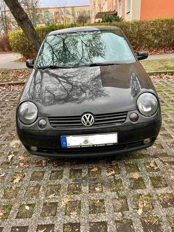 Schwarz Gebraucht 2002 VW Lupo Trendline Kleinwagen | 700 € (Guter Preis) - Bild 1/4