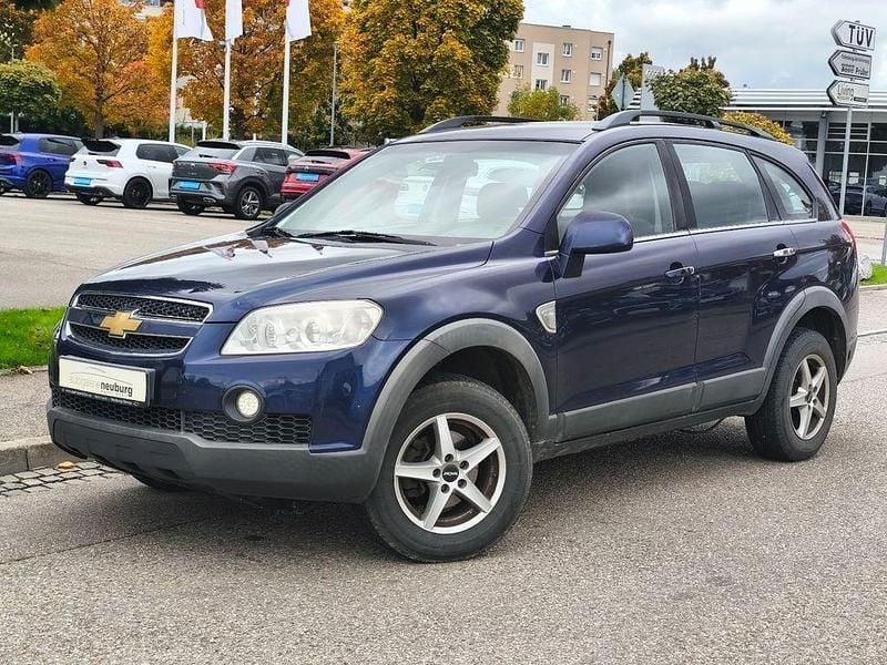Blau Gebraucht 2008 Chevrolet Captiva LS SUV | 1.400 € (Guter Preis) - Bild 1/4