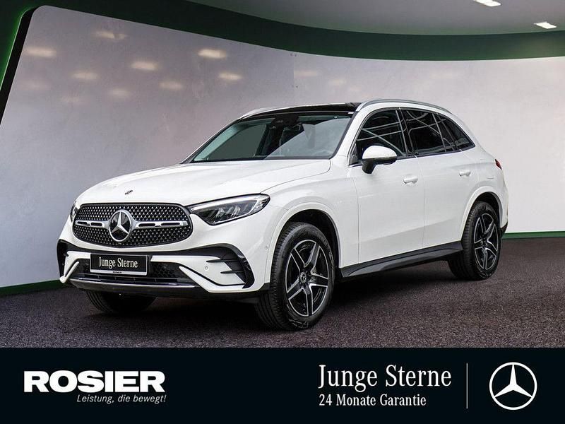 Weiss / polarweiß Gebraucht 2023 Mercedes GLC300e AMG SUV | 55.970 € (Superpreis) - Bild 1/4